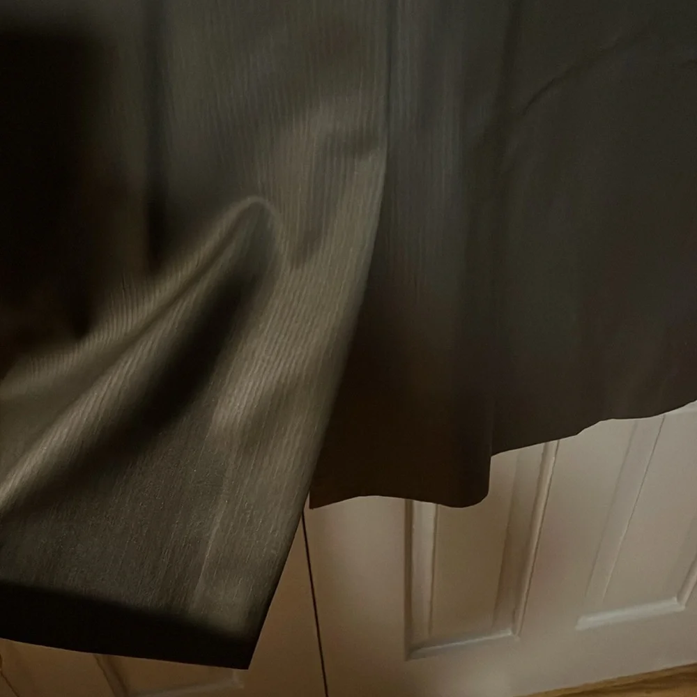 Joseph & Feiss Gold Label Olive Pinstripe 2 piece suit. 60L - Picture 9 of 14